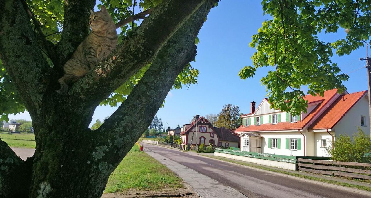 Vila Daniel Owo Lipusz Exteriér fotografie