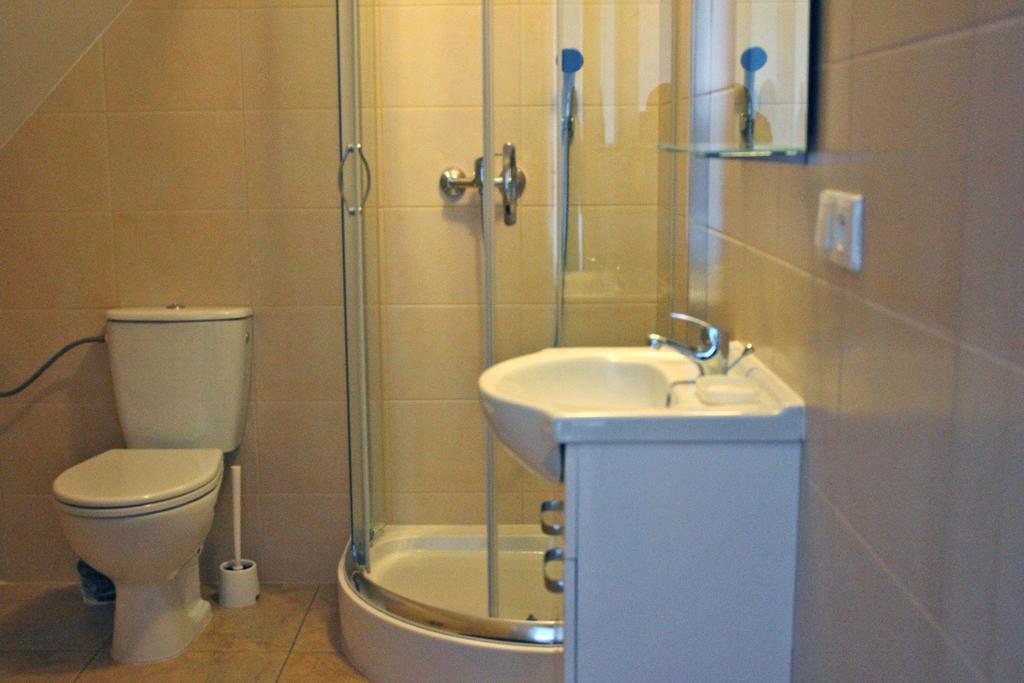Vila Daniel Owo Lipusz Exteriér fotografie